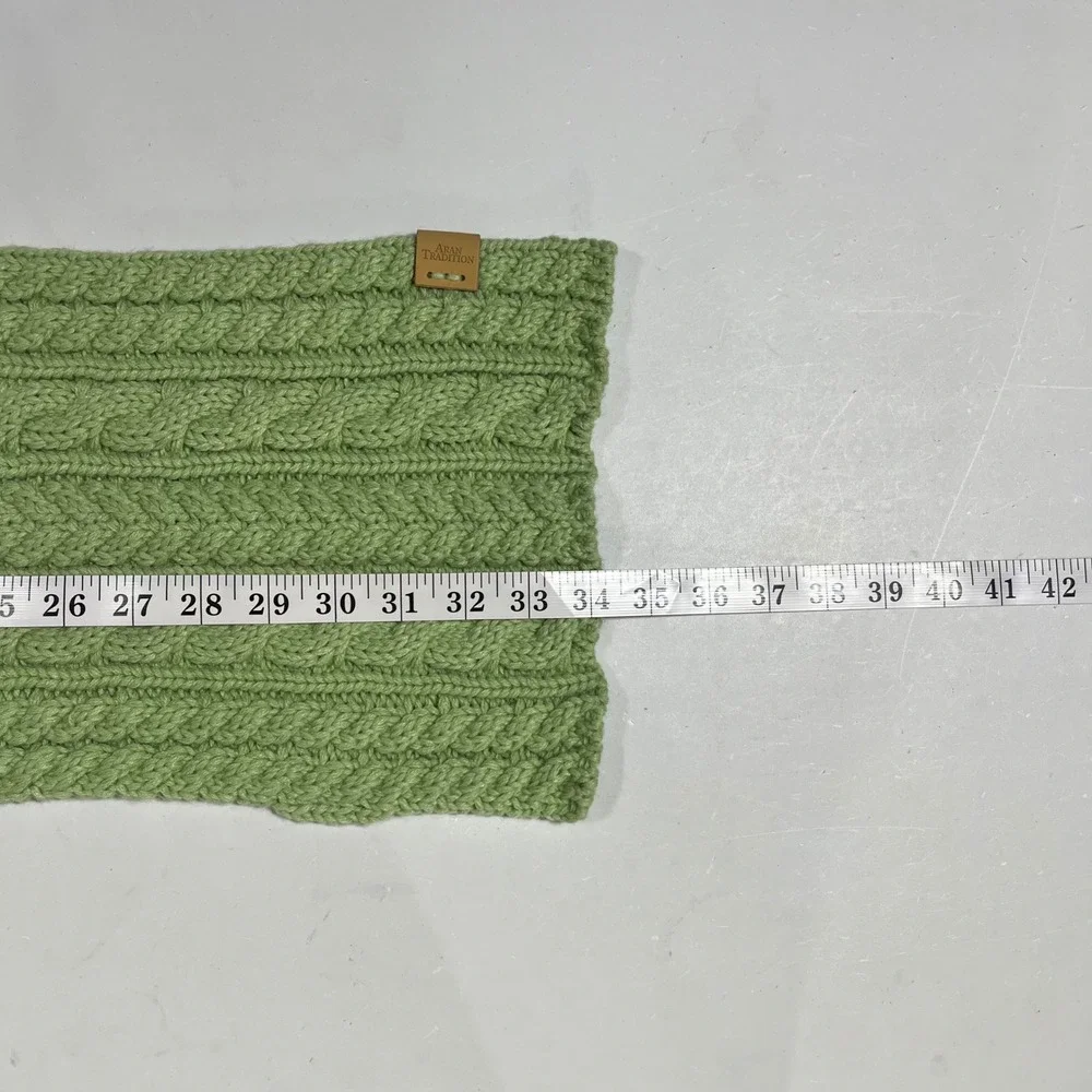 Aran Traditions Preppy Green Cable Knit Scarf Button Winter Wrap Fisherman